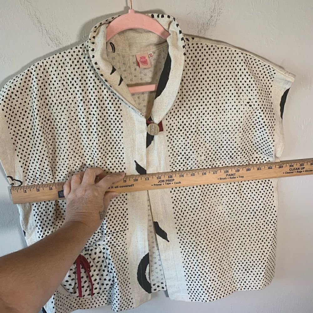 Cupcake‎ Abstract Cream Lotus Print Single Button Shirt Sz XL - Picture 4 of 7